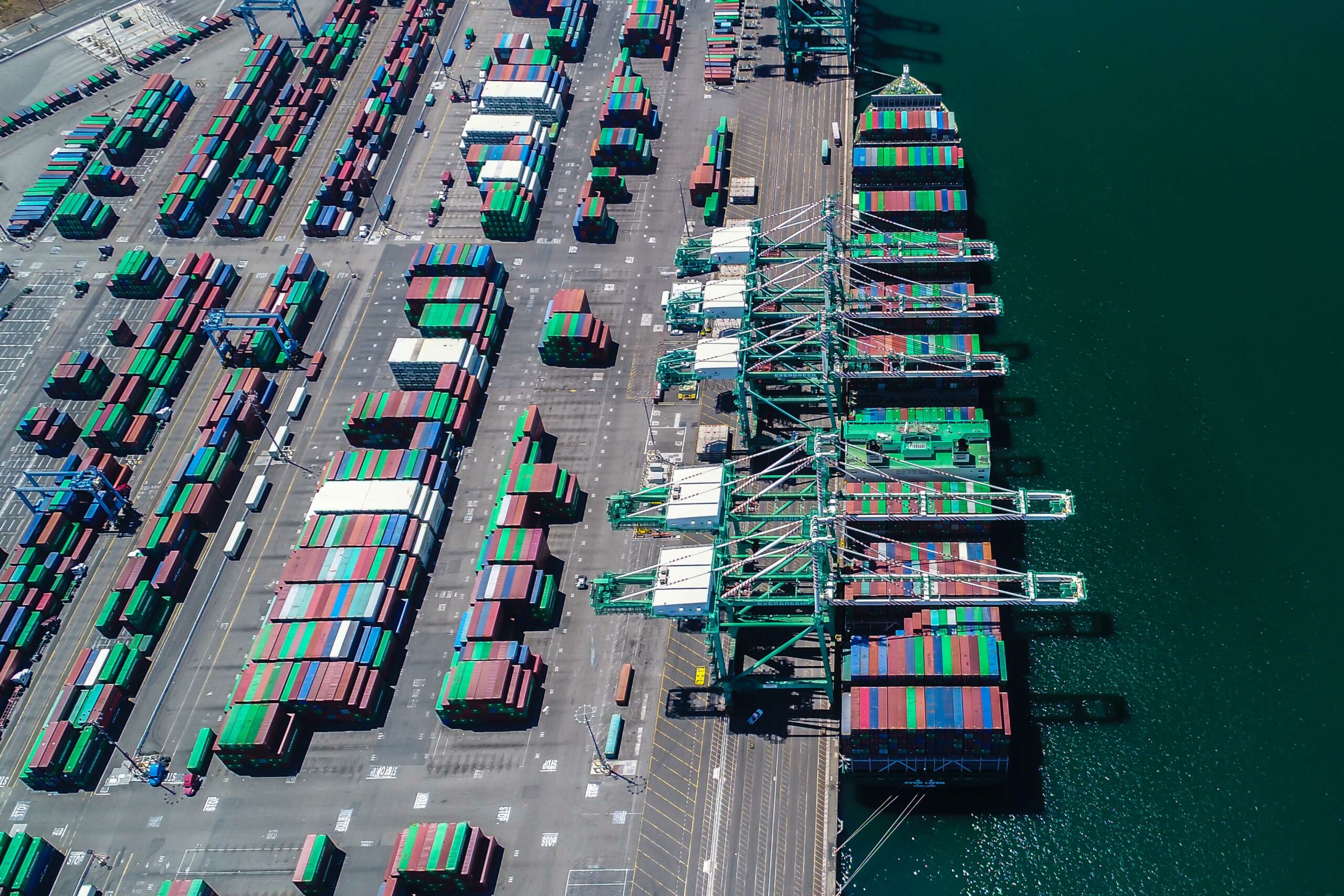 Port of LA’s container volume up with 22% year-on-year 1