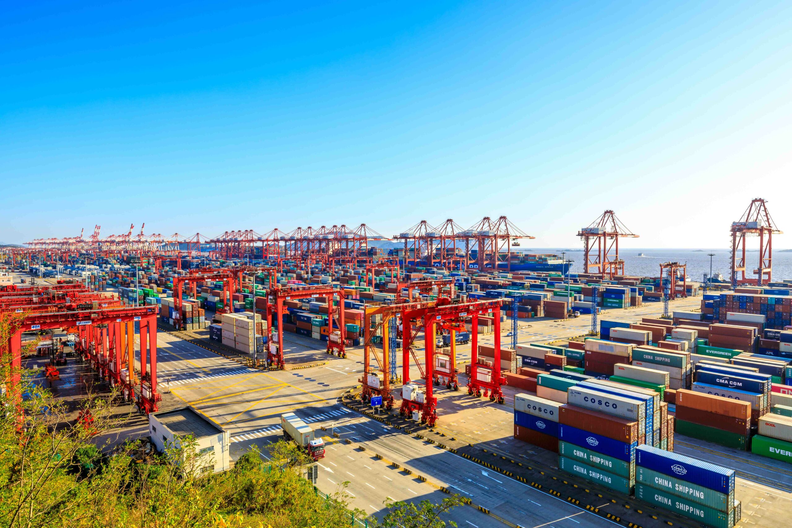 Shanghai Containter terminal busiest port Asia Atlas Loogistic Network