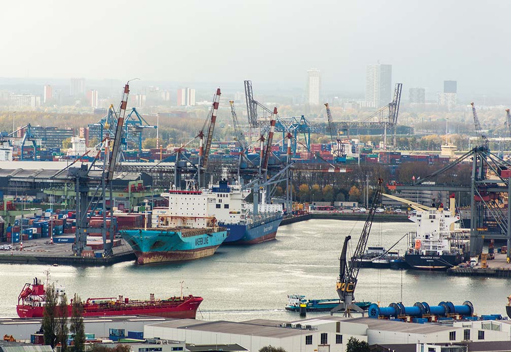 Rotterdam becomes first European port to handle 15m teu in a year Atlas Logistic Network